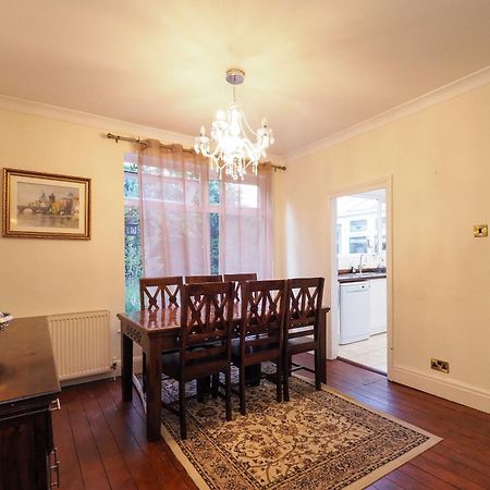 Westmorland - 4 Bedroom House - Free Parking For Up To 7 Cars - Walking Distance To Qmc And University - Ideal For Contractors And Large Groups Nottingham Exterior foto