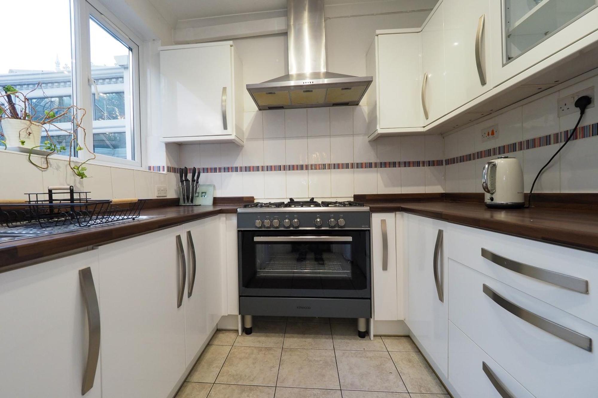 Westmorland - 4 Bedroom House - Free Parking For Up To 7 Cars - Walking Distance To Qmc And University - Ideal For Contractors And Large Groups Nottingham Exterior foto