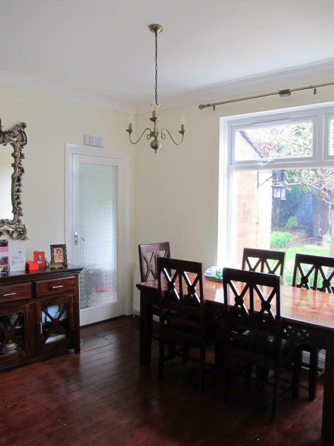 Westmorland - 4 Bedroom House - Free Parking For Up To 7 Cars - Walking Distance To Qmc And University - Ideal For Contractors And Large Groups Nottingham Exterior foto