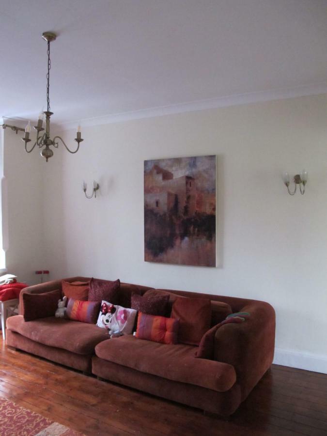 Westmorland - 4 Bedroom House - Free Parking For Up To 7 Cars - Walking Distance To Qmc And University - Ideal For Contractors And Large Groups Nottingham Exterior foto