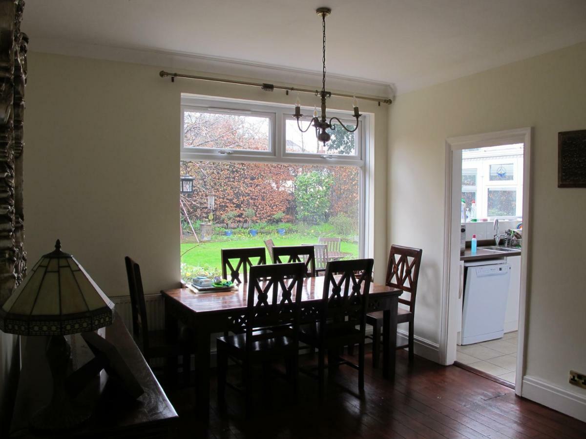 Westmorland - 4 Bedroom House - Free Parking For Up To 7 Cars - Walking Distance To Qmc And University - Ideal For Contractors And Large Groups Nottingham Exterior foto